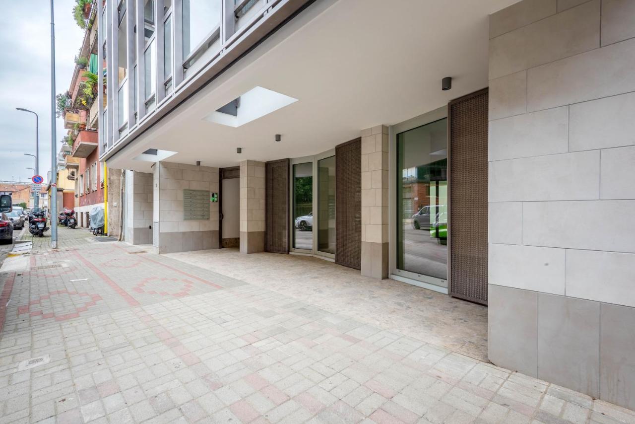 Luvi - De Rolandi - Il Cortile Milano, Milan